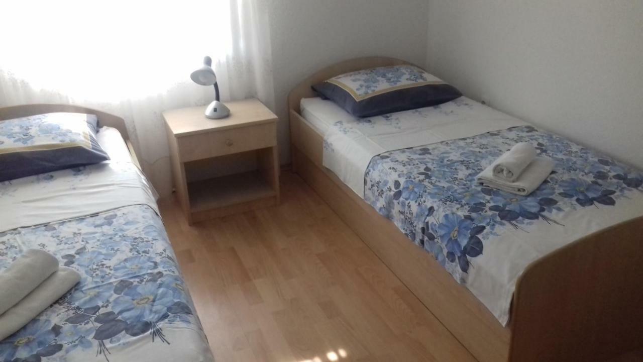 Apartman Jezidzic Kastela Exterior photo